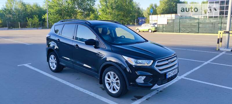 Позашляховик / Кросовер Ford Escape 2018 в Сумах