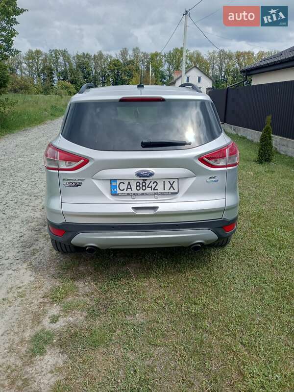 Внедорожник / Кроссовер Ford Escape 2014 в Черкассах