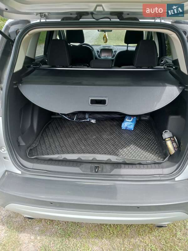 Внедорожник / Кроссовер Ford Escape 2014 в Черкассах