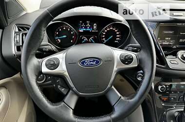 Внедорожник / Кроссовер Ford Escape 2015 в Ужгороде