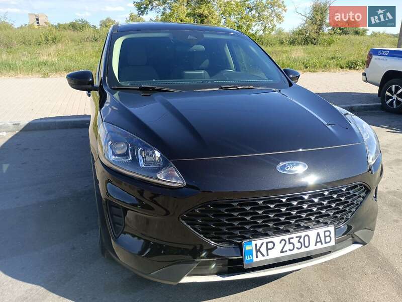 Внедорожник / Кроссовер Ford Escape 2020 в Запорожье фото 3 Внедорожник / Кроссовер Ford Escape 2020 в Запорожье