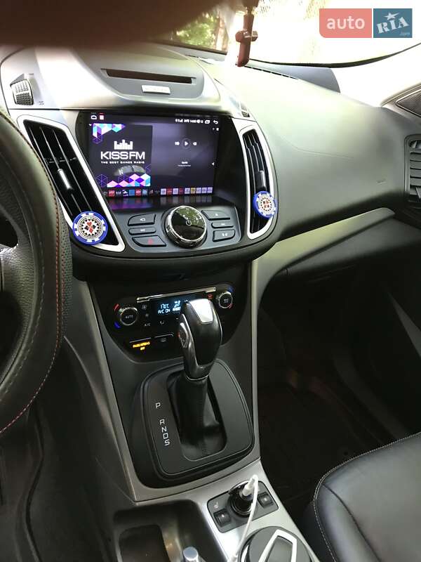 Внедорожник / Кроссовер Ford Escape 2015 в Киеве