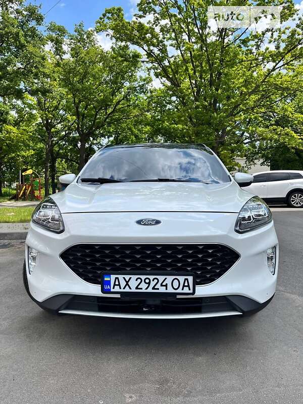 Внедорожник / Кроссовер Ford Escape 2019 в Харькове