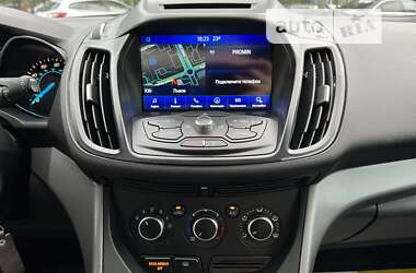 Внедорожник / Кроссовер Ford Escape 2014 в Львове