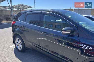 Внедорожник / Кроссовер Ford Escape 2014 в 