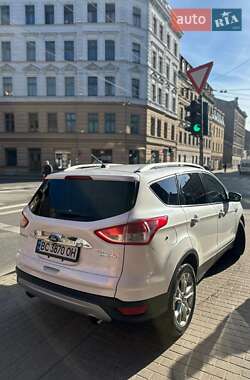 Внедорожник / Кроссовер Ford Escape 2015 в Житомире