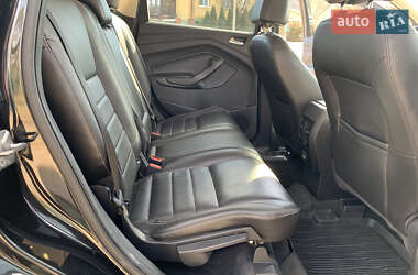 Позашляховик / Кросовер Ford Escape 2012 в 