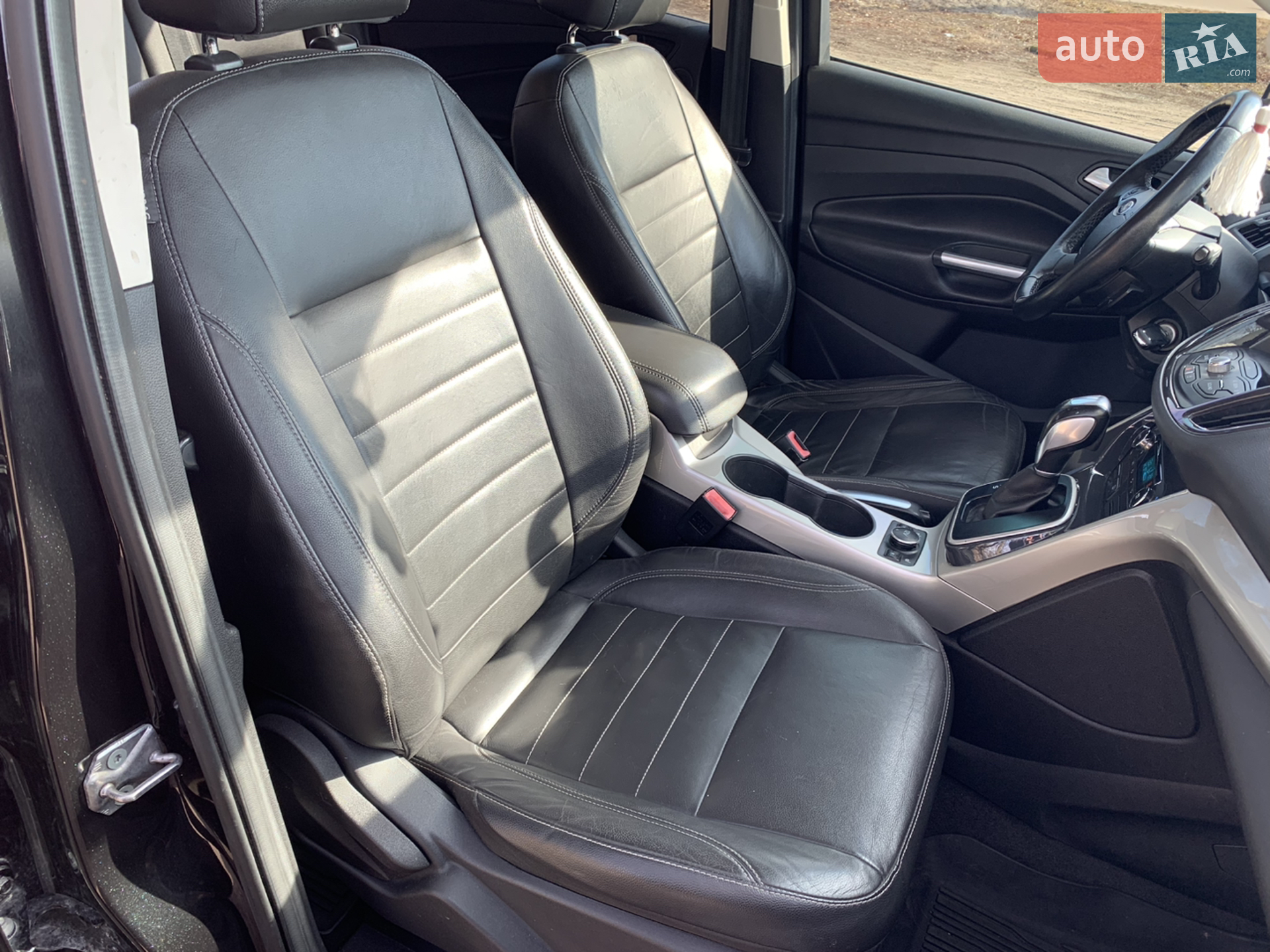 2012 Ford Escape - мініатюра 9
