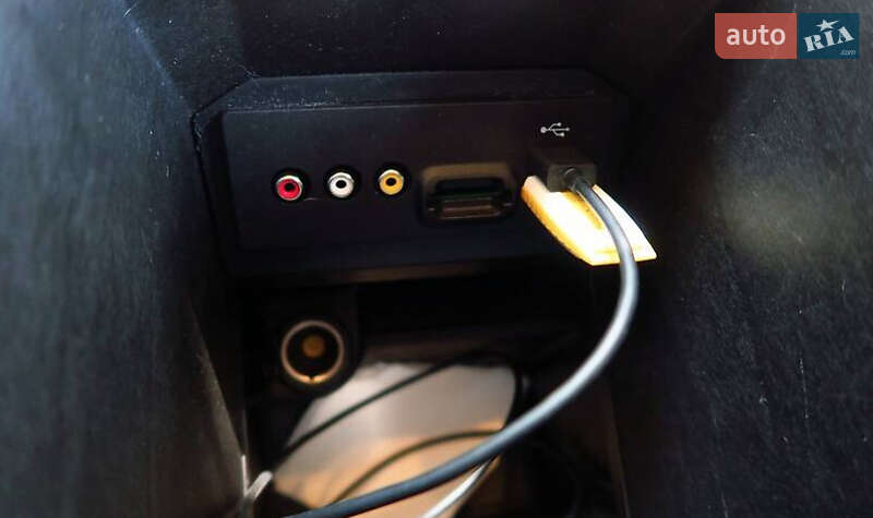 Внедорожник / Кроссовер Ford Escape 2014 в Ивано-Франковске