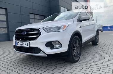 Внедорожник / Кроссовер Ford Escape 2018 в Львове