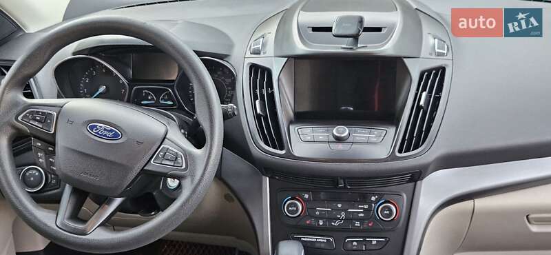 Внедорожник / Кроссовер Ford Escape 2018 в Коростене