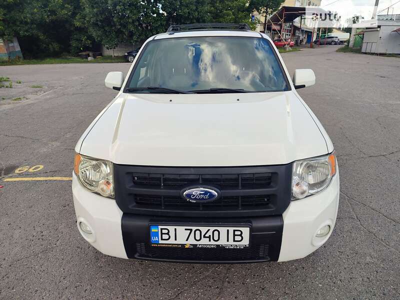 Позашляховик / Кросовер Ford Escape 2012 в Полтаві