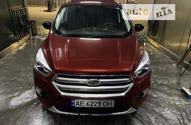 Позашляховик / Кросовер Ford Escape 2015 в Дніпрі