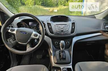 Позашляховик / Кросовер Ford Escape 2014 в Львові