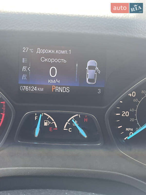 Внедорожник / Кроссовер Ford Escape 2016 в Киеве