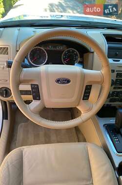 Позашляховик / Кросовер Ford Escape 2011 в Рівному