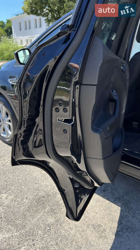 Внедорожник / Кроссовер Ford Escape 2016 в Полтаве