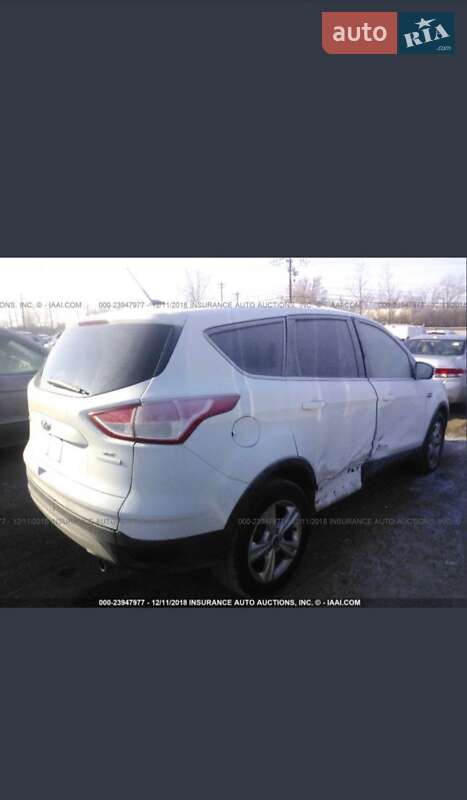 Позашляховик / Кросовер Ford Escape 2013 в Чернівцях