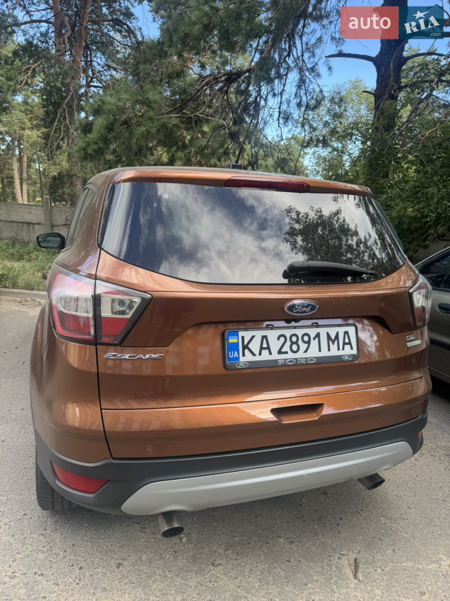 Ford Escape 2016 VIN 1FMCU0GD3HUA98581 фото оголошення 3 з 5