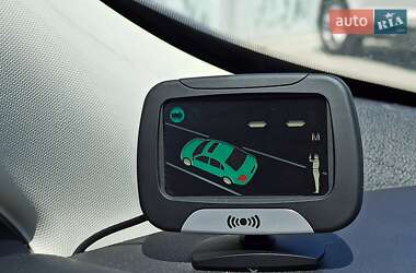 Внедорожник / Кроссовер Ford Escape 2017 в Днепре