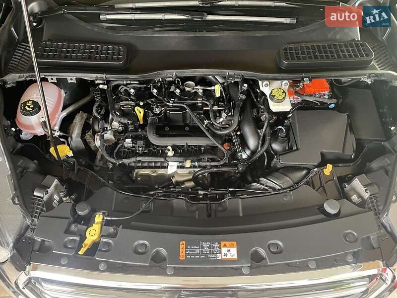 Внедорожник / Кроссовер Ford Escape 2019 в Полонном