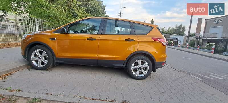 Внедорожник / Кроссовер Ford Escape 2015 в Львове