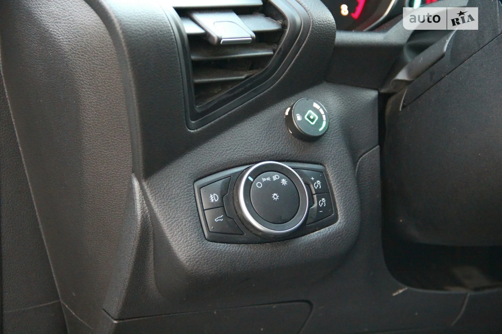 2018 Ford Escape - мініатюра 15
