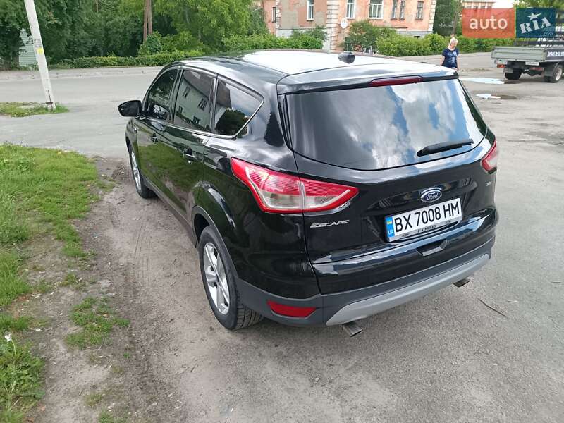 Внедорожник / Кроссовер Ford Escape 2014 в Шепетовке