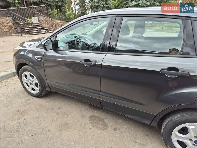 Внедорожник / Кроссовер Ford Escape 2016 в Житомире