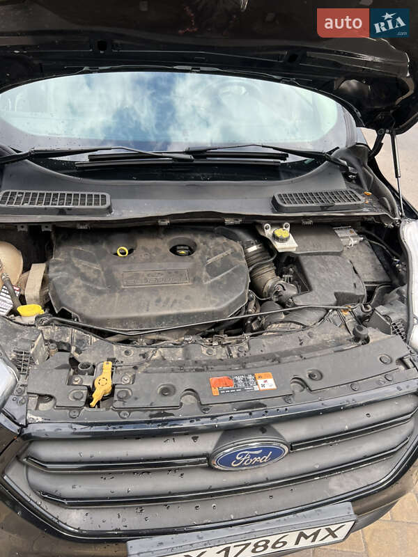 Внедорожник / Кроссовер Ford Escape 2017 в Васильковке