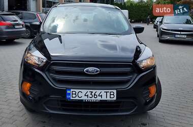 Внедорожник / Кроссовер Ford Escape 2018 в 