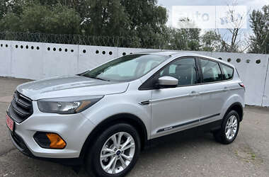 Внедорожник / Кроссовер Ford Escape 2018 в Киеве