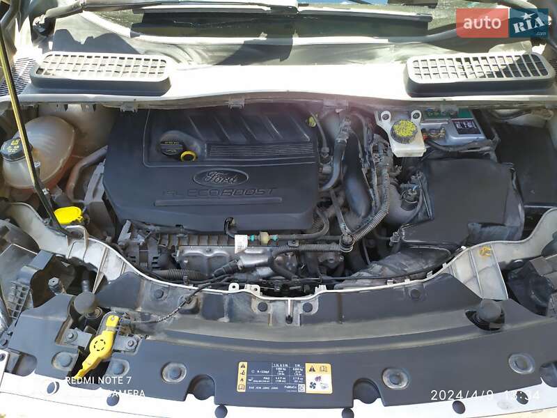 Внедорожник / Кроссовер Ford Escape 2017 в Ровно