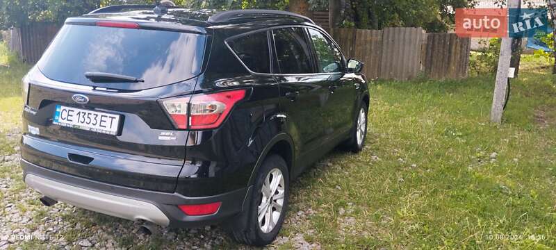 Внедорожник / Кроссовер Ford Escape 2017 в Черновцах