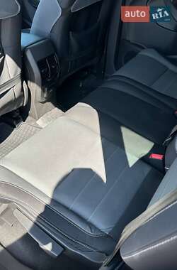 Внедорожник / Кроссовер Ford Escape 2016 в Львове