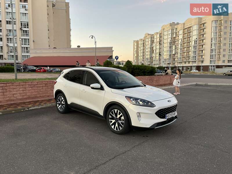 Внедорожник / Кроссовер Ford Escape 2020 в Николаеве