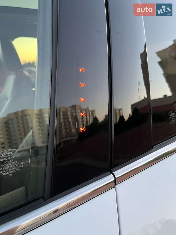 Внедорожник / Кроссовер Ford Escape 2020 в Николаеве