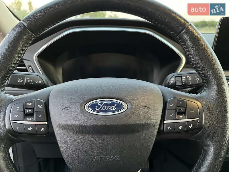 Внедорожник / Кроссовер Ford Escape 2020 в Николаеве