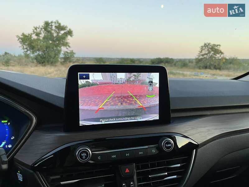 Внедорожник / Кроссовер Ford Escape 2020 в Николаеве