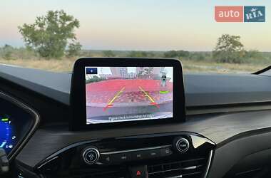 Внедорожник / Кроссовер Ford Escape 2020 в 