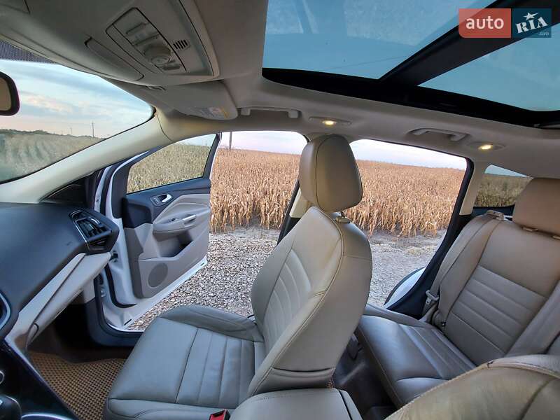 Внедорожник / Кроссовер Ford Escape 2013 в Обухове