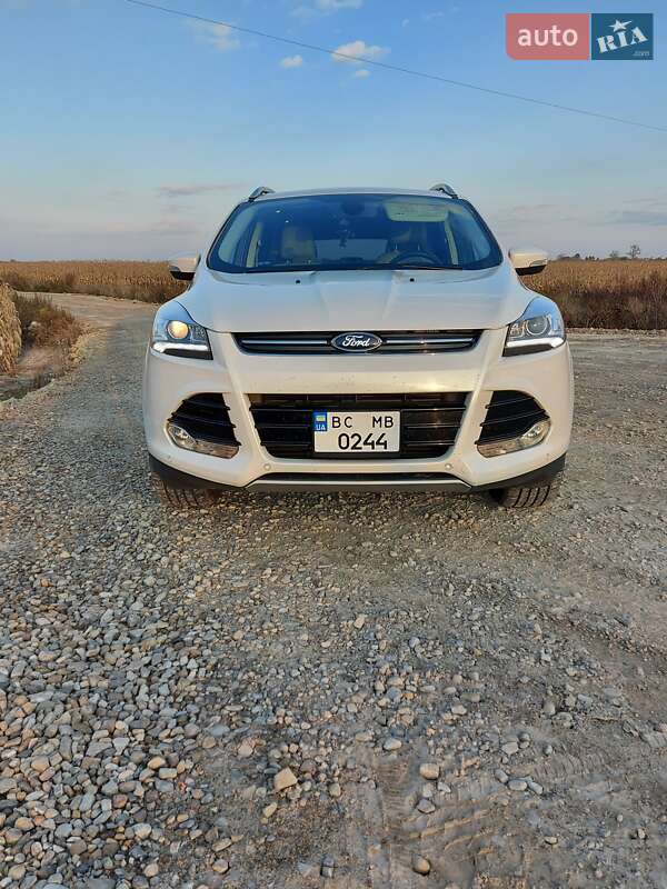Внедорожник / Кроссовер Ford Escape 2013 в Обухове