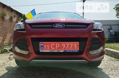 Внедорожник / Кроссовер Ford Escape 2013 в 