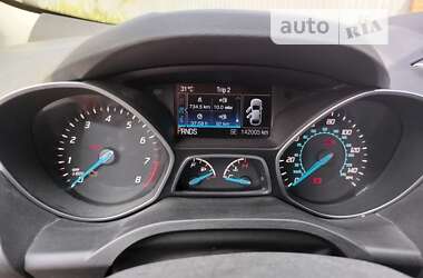 Внедорожник / Кроссовер Ford Escape 2013 в 