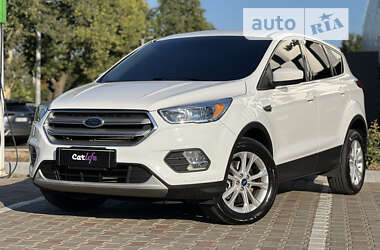 Позашляховик / Кросовер Ford Escape 2019 в Одесі