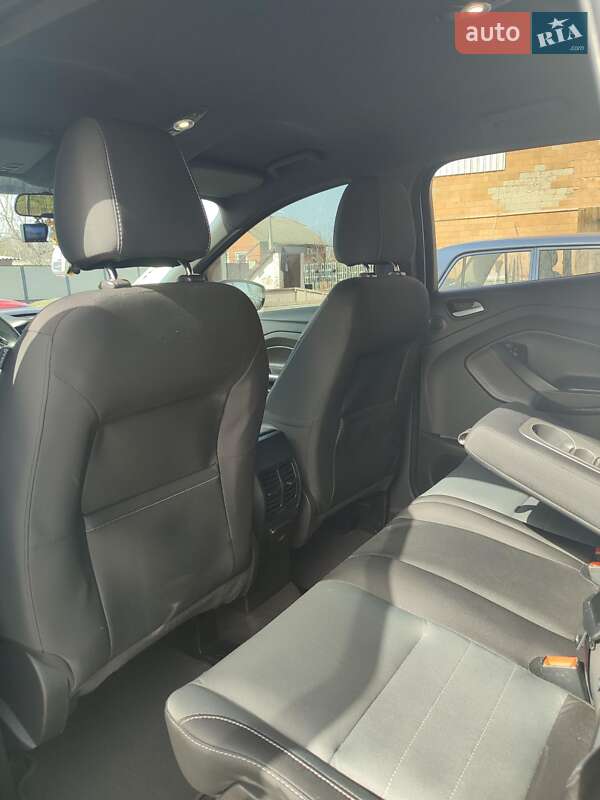 Внедорожник / Кроссовер Ford Escape 2015 в Полтаве фото 11 Внедорожник / Кроссовер Ford Escape 2015 в Полтаве