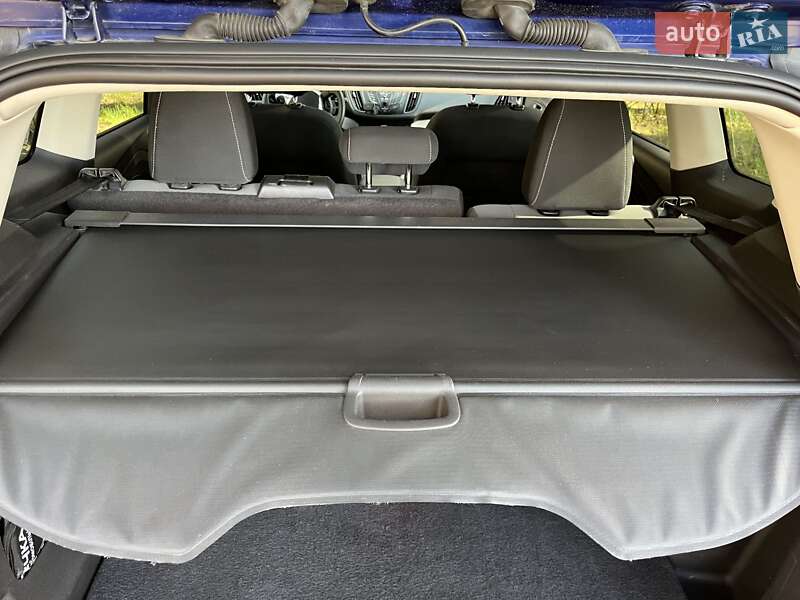 Внедорожник / Кроссовер Ford Escape 2012 в Сумах