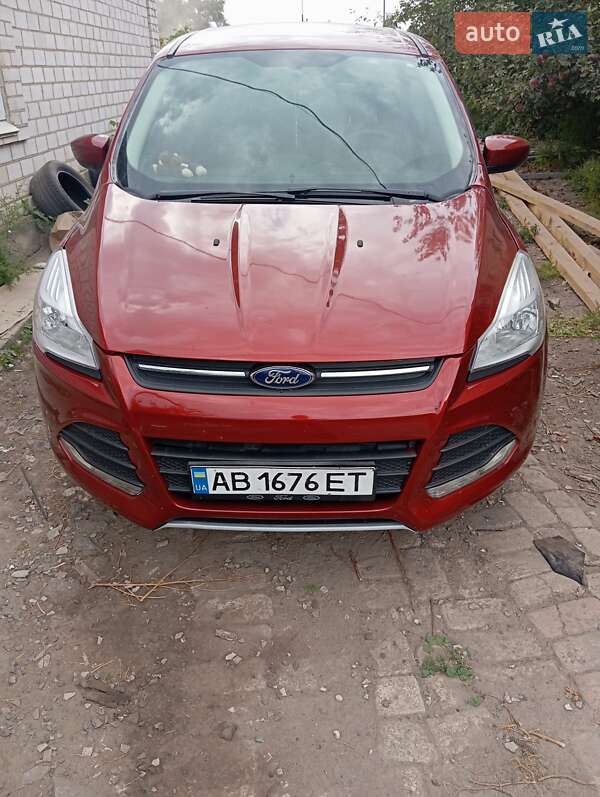 Внедорожник / Кроссовер Ford Escape 2015 в Любаре