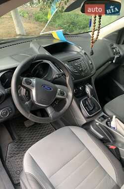 Внедорожник / Кроссовер Ford Escape 2013 в Полтаве