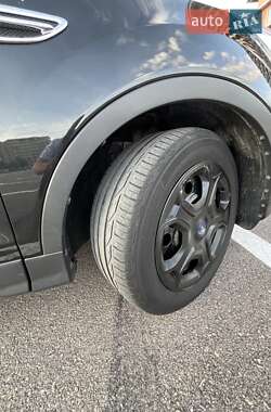 Внедорожник / Кроссовер Ford Escape 2014 в 